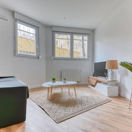 L'Escale Balzac Apartment Villeurbanne Bagian luar foto