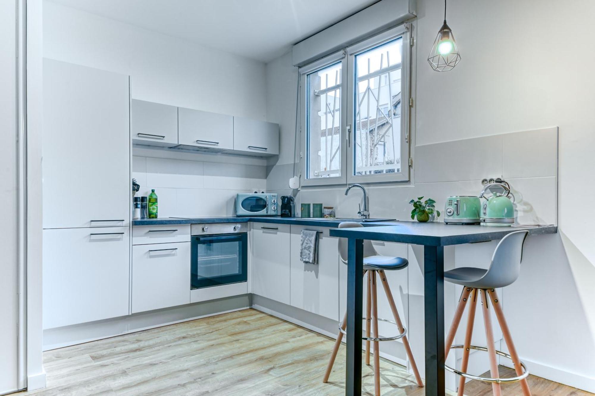 L'Escale Balzac Apartment Villeurbanne Bagian luar foto