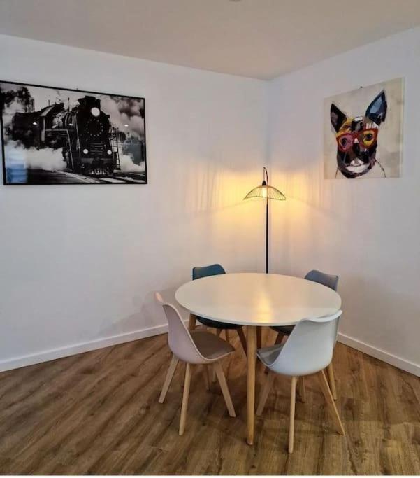 L'Escale Balzac Apartment Villeurbanne Bagian luar foto